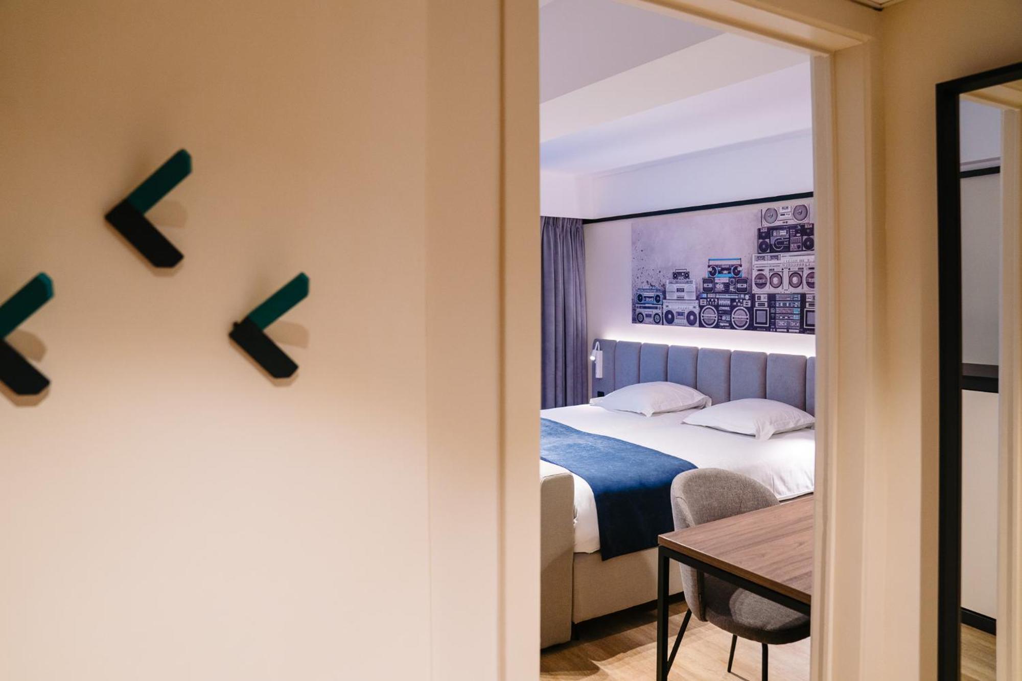 Ostend Hotel Bagian luar foto