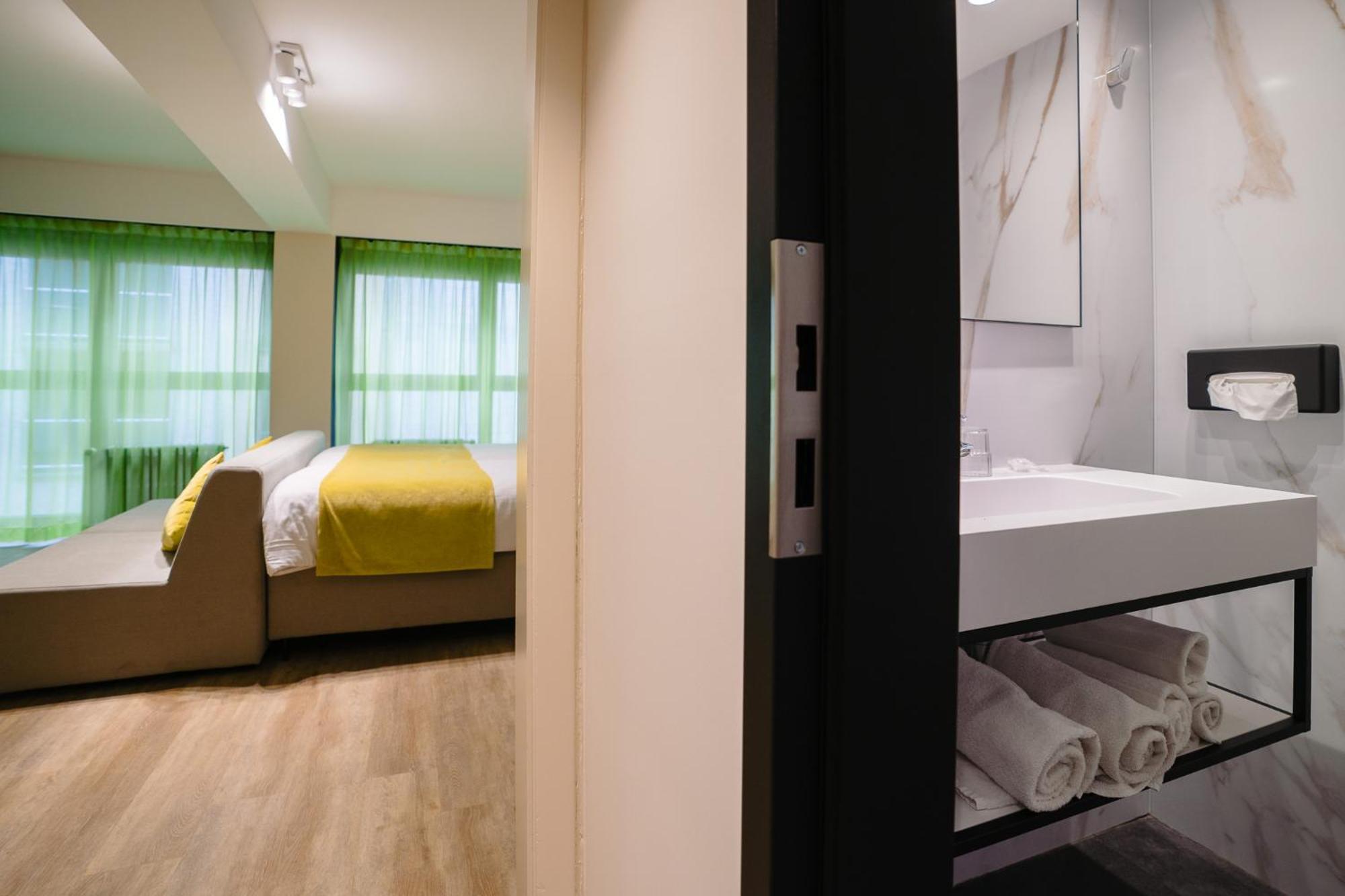 Ostend Hotel Bagian luar foto